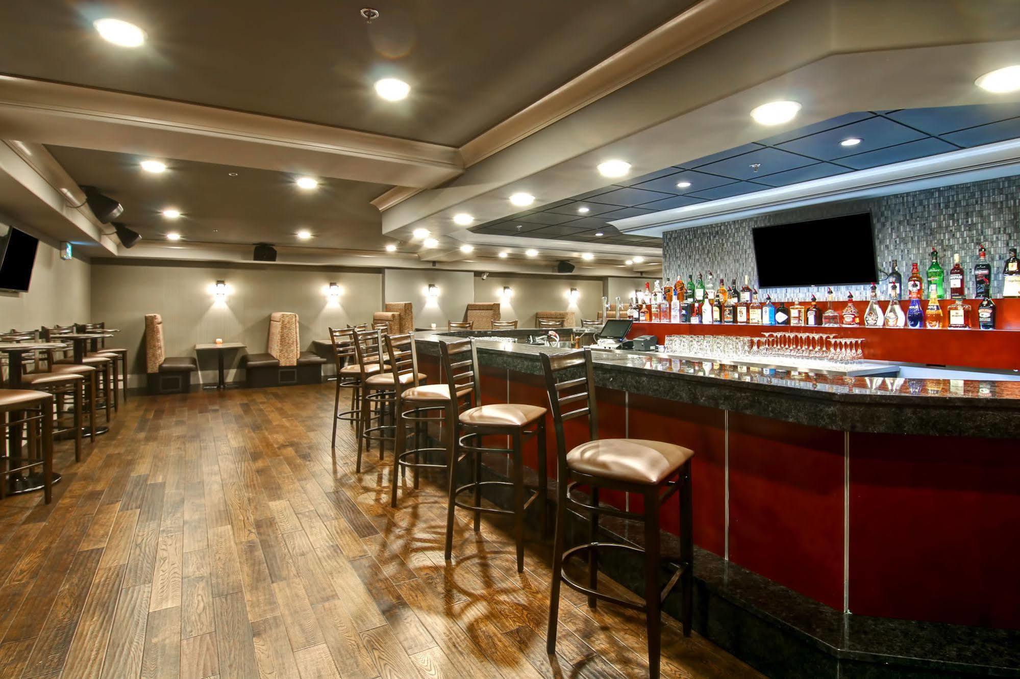 诺瓦耶洛奈夫城堡酒店 外观 照片